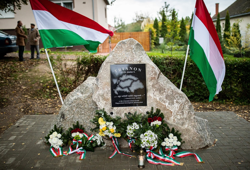 A véres huszadik század terhei sem tudták összeroppantani nemzetünket