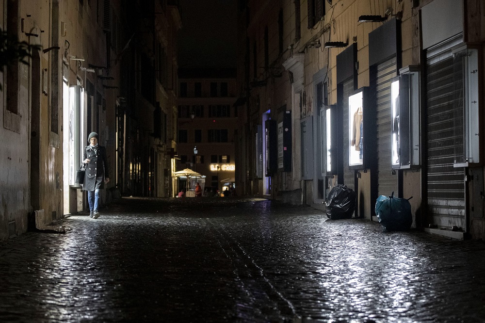 Rómában is kijárási tilalmat rendeltek el