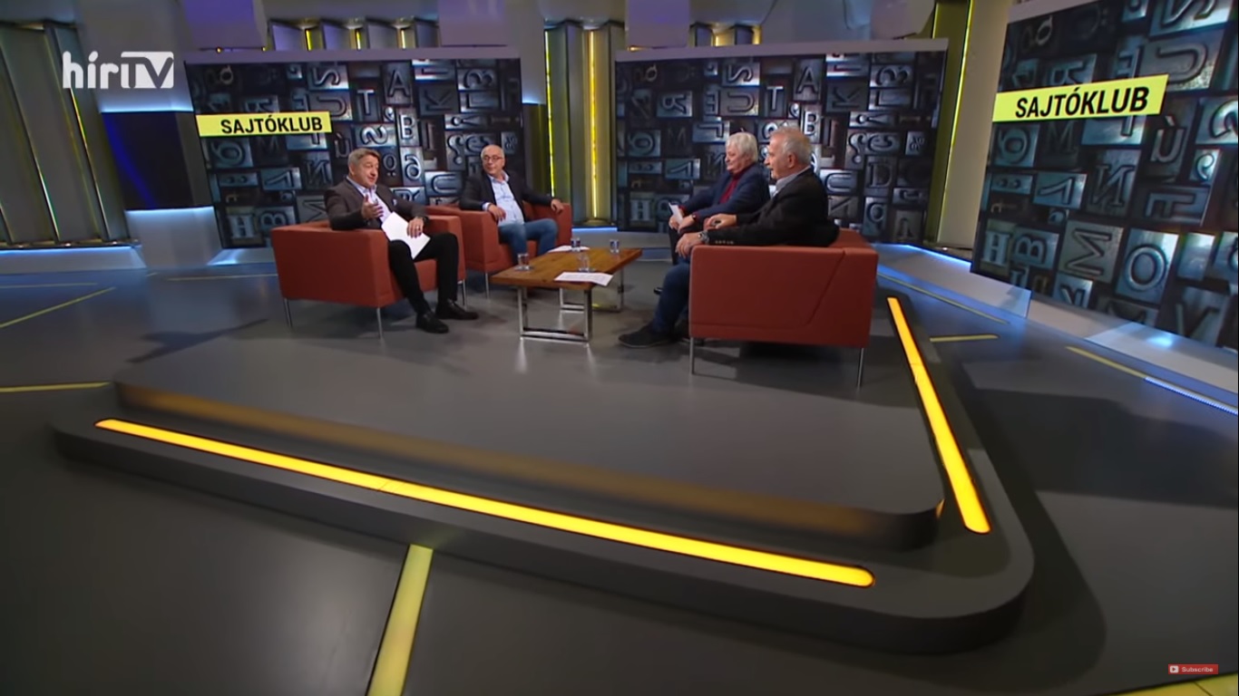 A padló fel lett mosva, csak Jakab volt a rongy a felmosófán