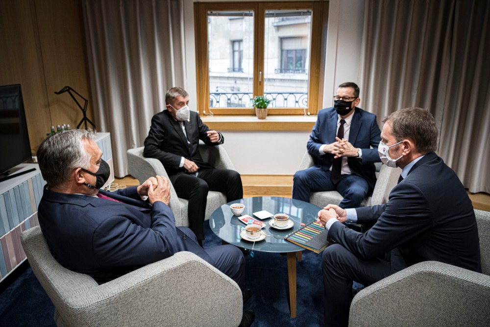 A V4-ek hetente fognak egyeztetni a járványkezelésről