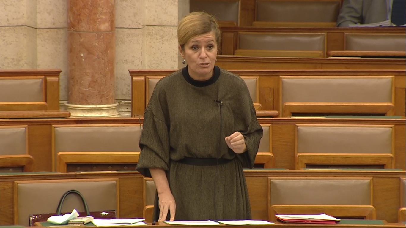 Bangóné továbbra is nagyon aggódik