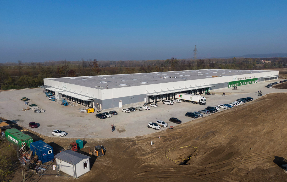 A Magyar Posta eddigi legnagyobb logisztikai üzeme épült meg