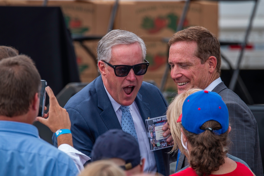 A képviselőház támogatja Trump kabinetfőnökének felelősségre vonását