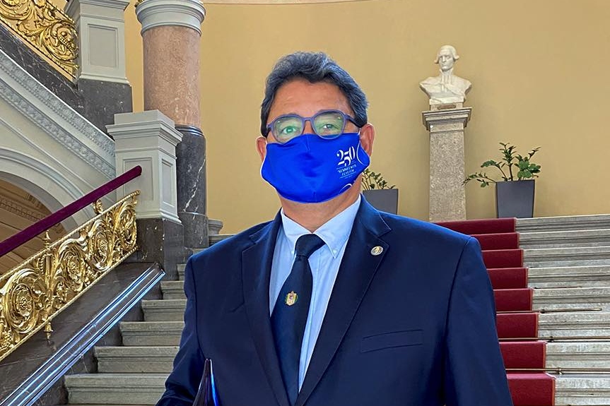 Merkely Béla üdvözli a korlátozó intézkedéseket