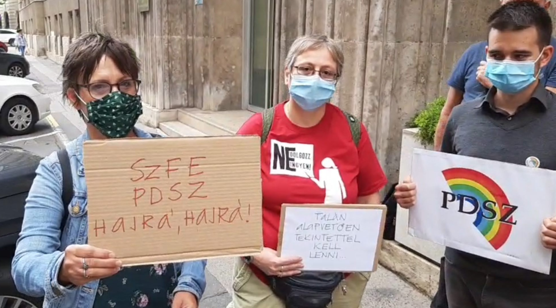 Nem, nem mondtak fel tömegesen a pedagógusok