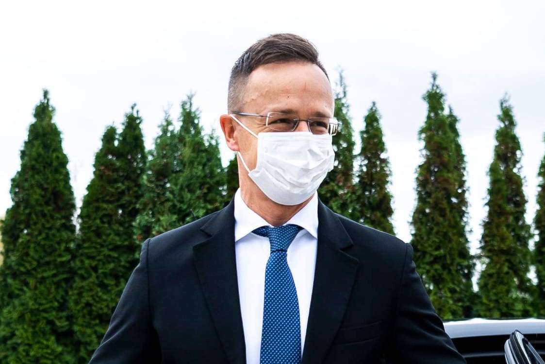 Lehetőség van a Nyugat és a Kelet együttműködésének újjáépítésére