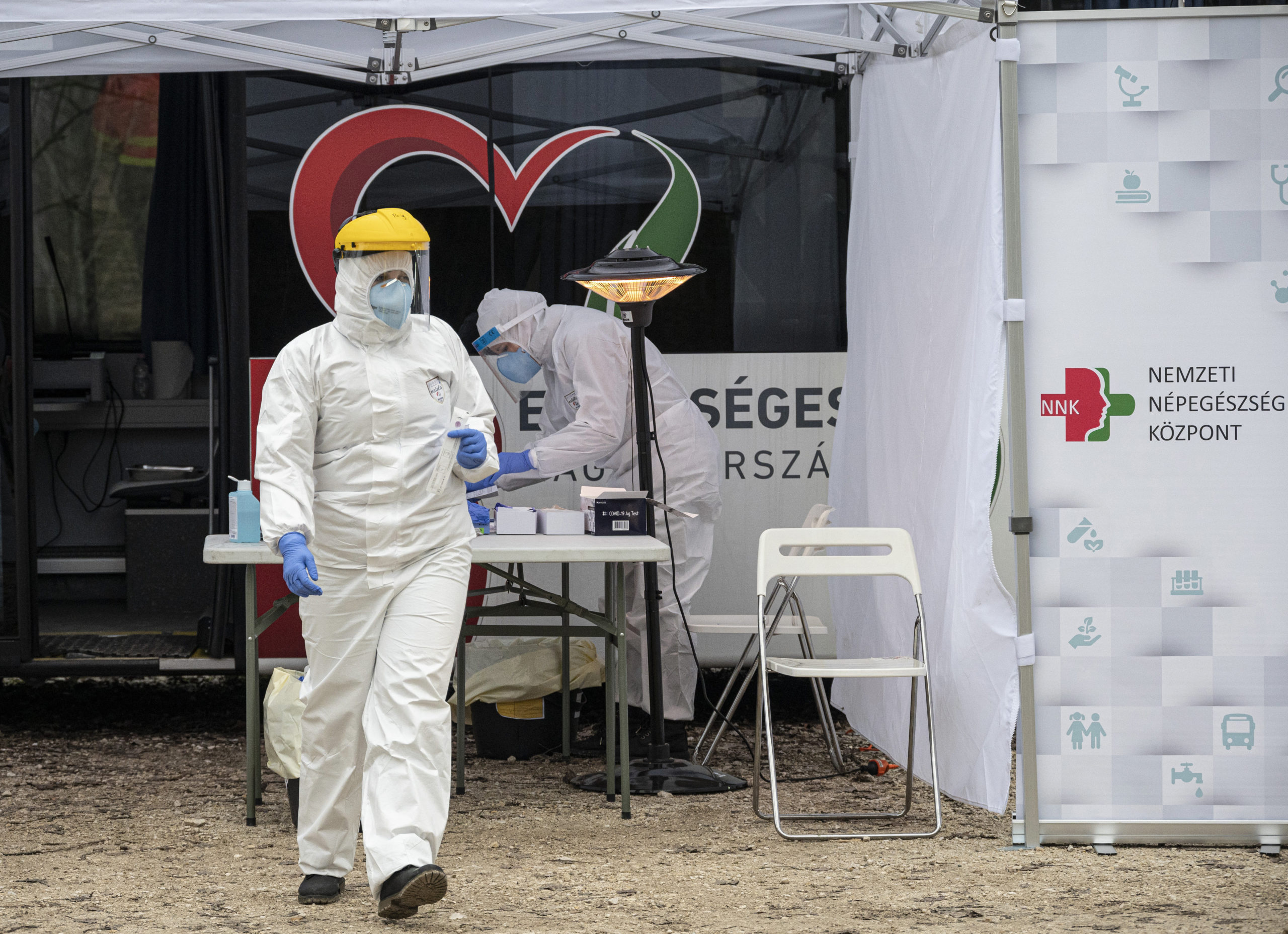 Pilisvörösváron is tesztel a szűrőbusz