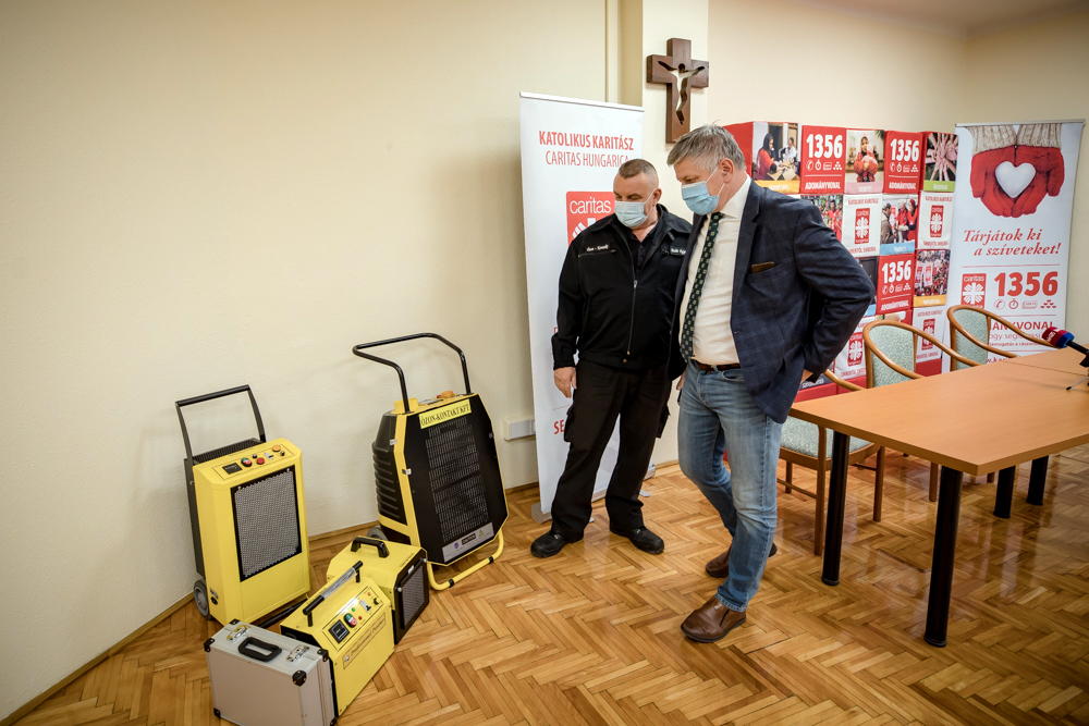 Ózonos fertőtlenítéssel segít a Katolikus Karitász Kárpátalján