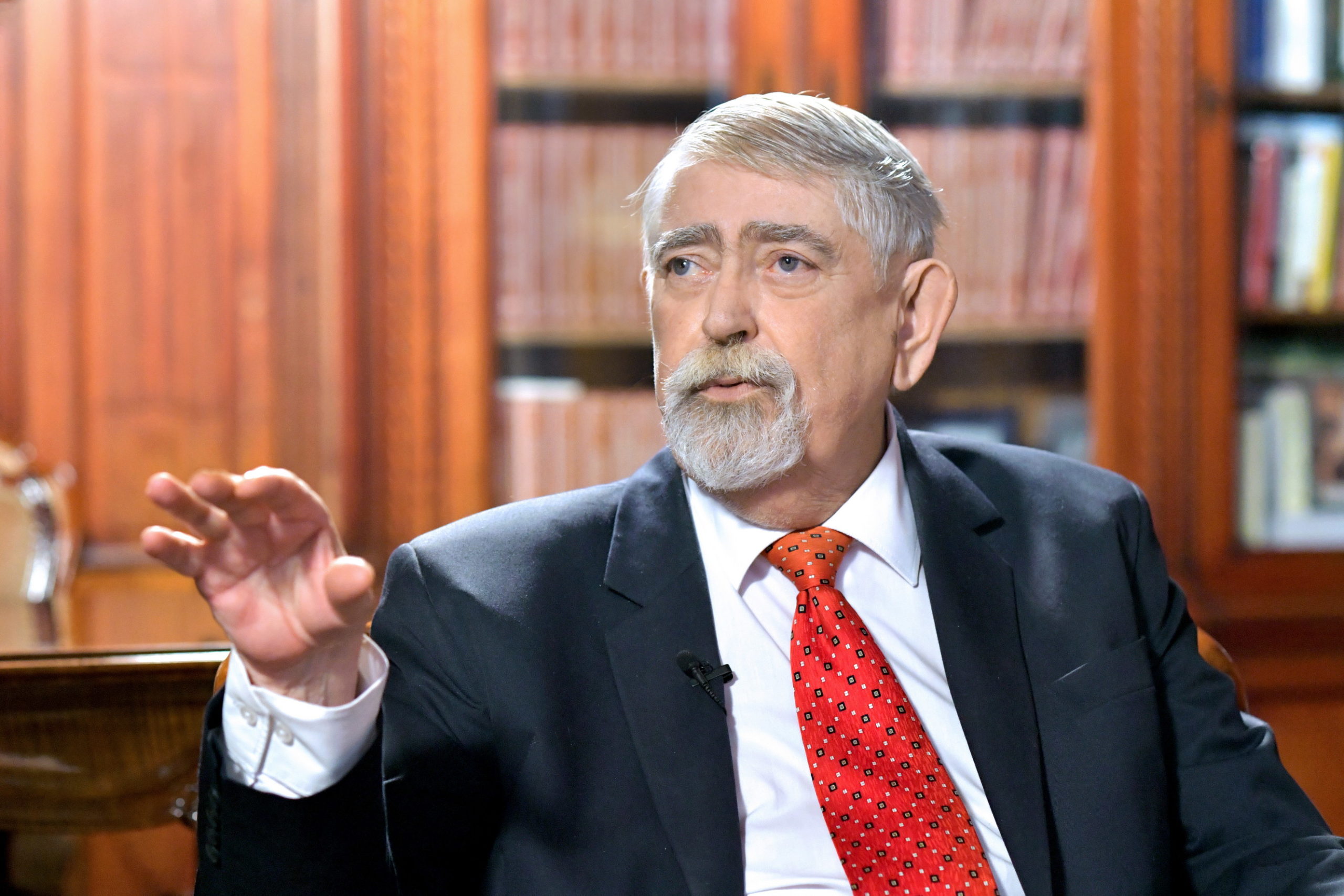 Éljük át a szeretetet!