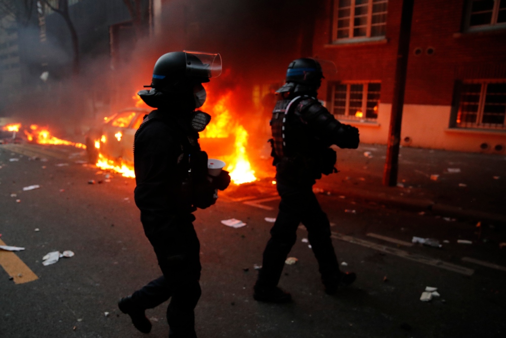 Ismét tüntetések voltak Párizsban