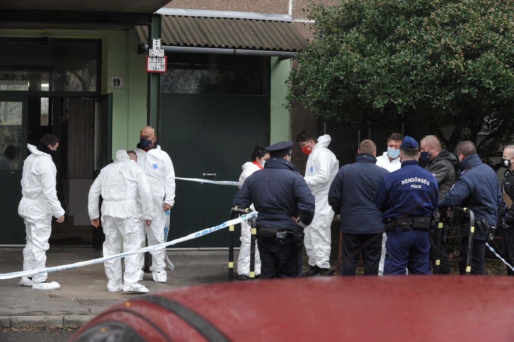 Elhagyhatja az intenzív osztályt a megkéselt rendőr