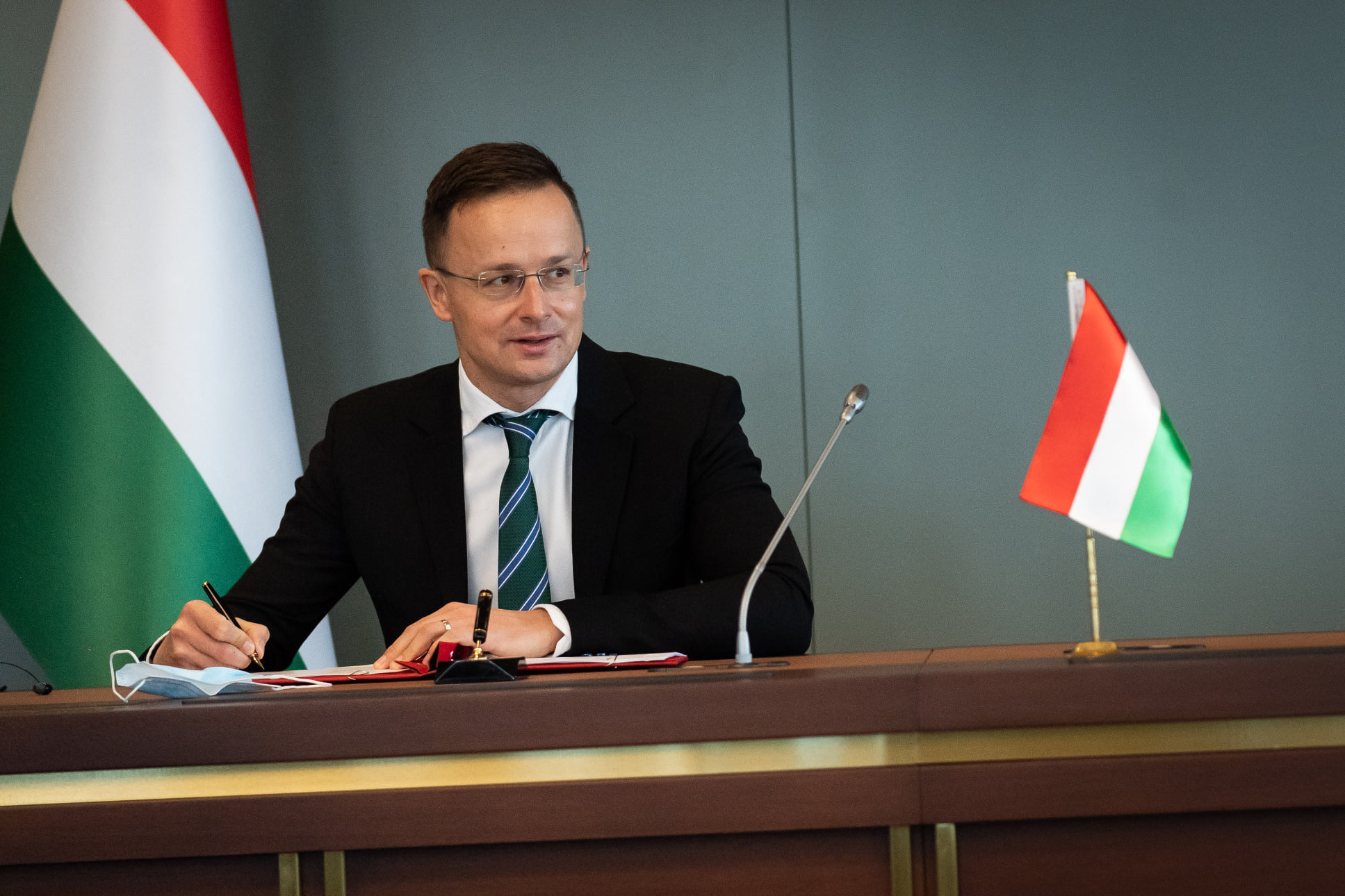 Szijjártó Péter: Magyarország nem akar új hidegháborút