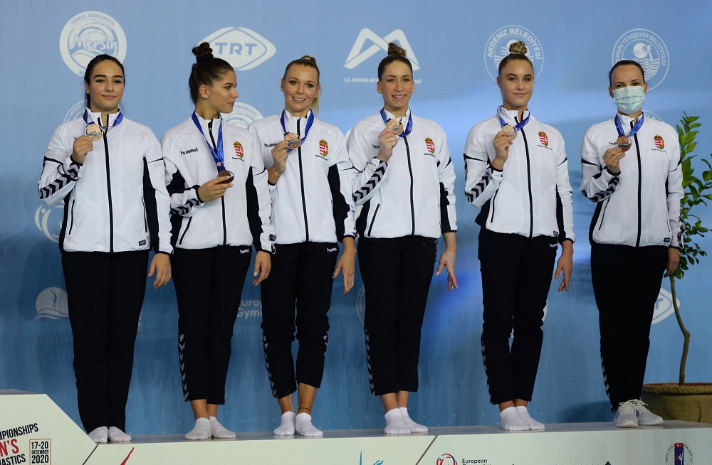 Újabb bravúr: bronzérmes a női válogatott