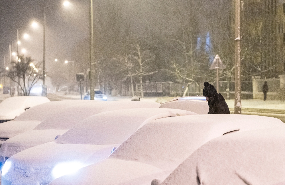 Egyelőre nem okoz nagy gondot a havazás az országban