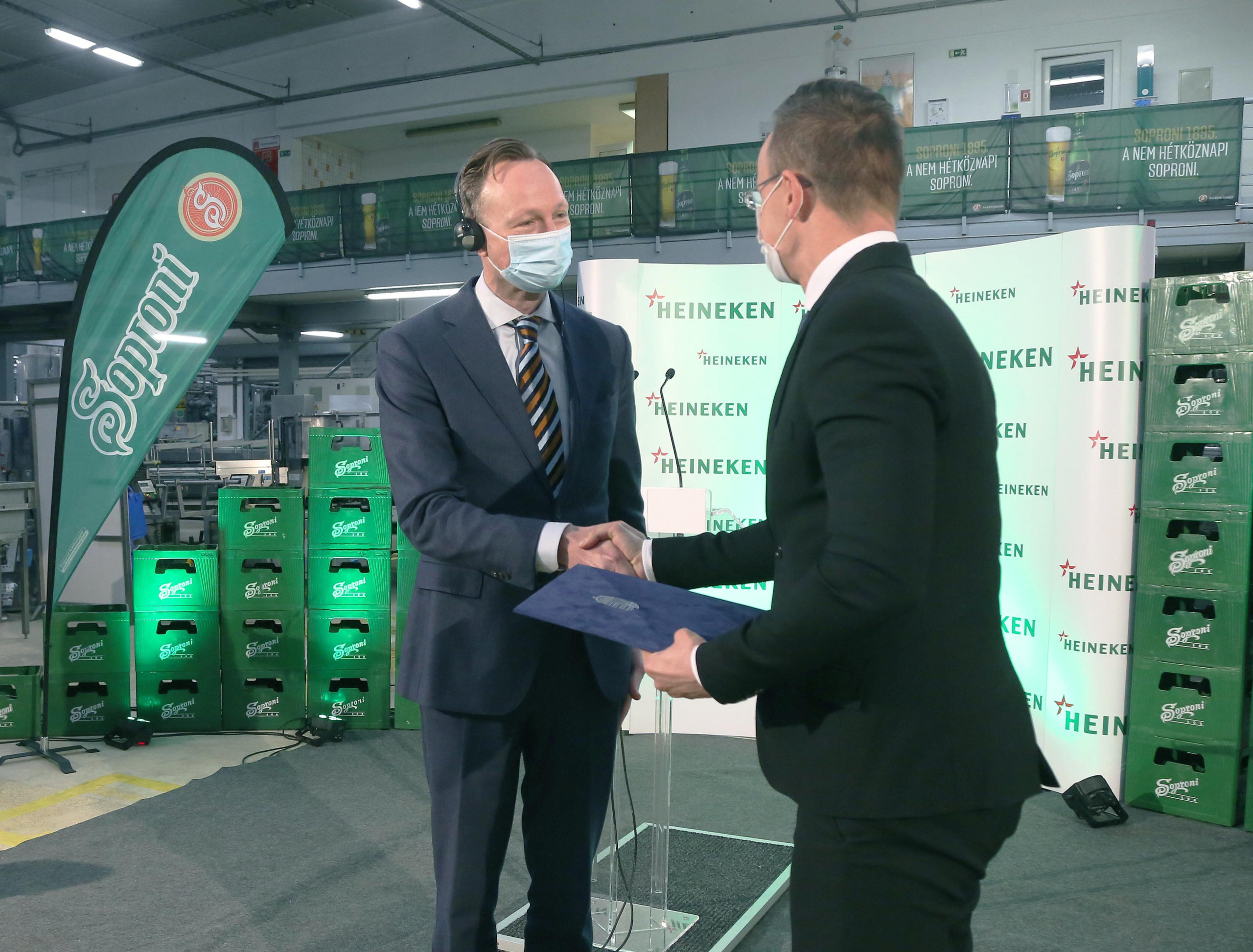 Szijjártó Péter: 540 millió forintos beruházást valósít meg a Heineken