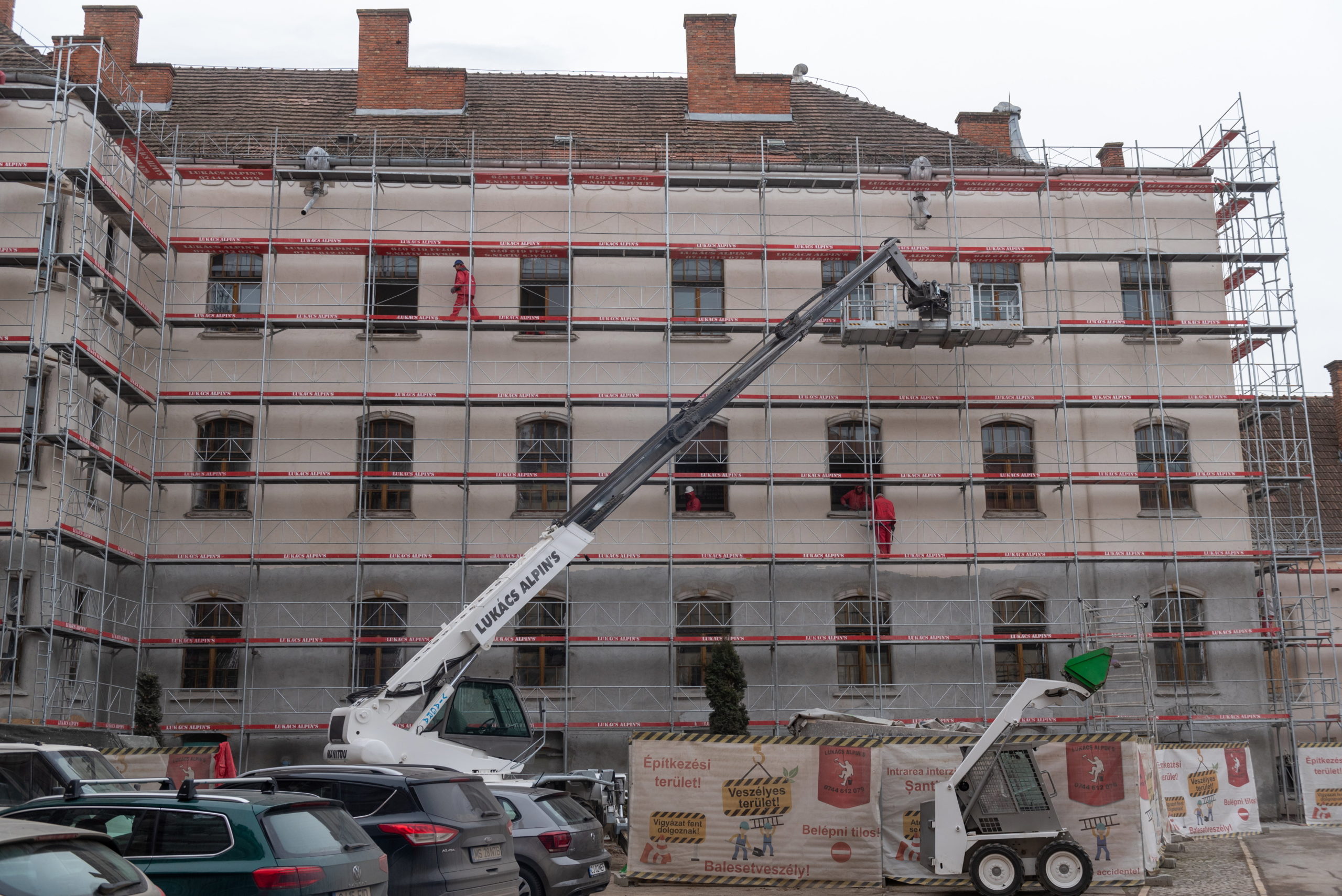 Elkezdték a marosvásárhelyi Bolyai Farkas Gimnázium felújítását