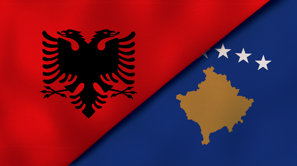 Albánia koronavírus elleni oltóanyagot ígért Koszovónak