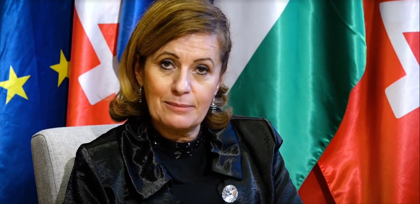 Bangóné sok ölelést kívánt 2021-re, majd azt mondta, Kásler Miklós megbukott