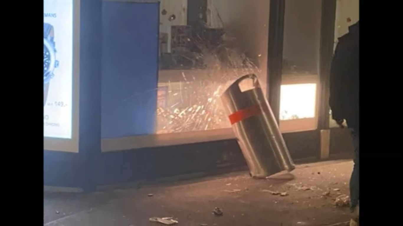 Bécsi migránsok szilveszteri randalírozása kapcsán fogadkozik az osztrák kormány