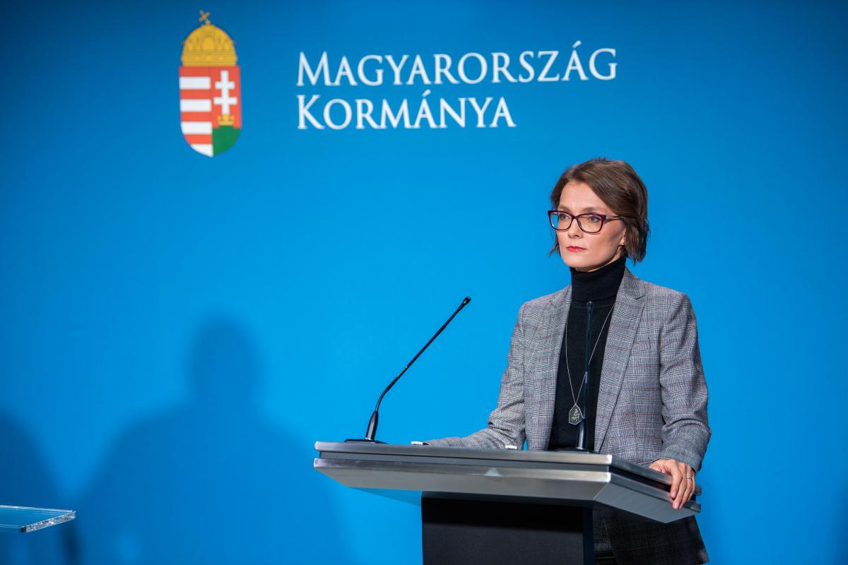 A Pfizer-vakcina a második oltás után egy héttel fejti ki hatását