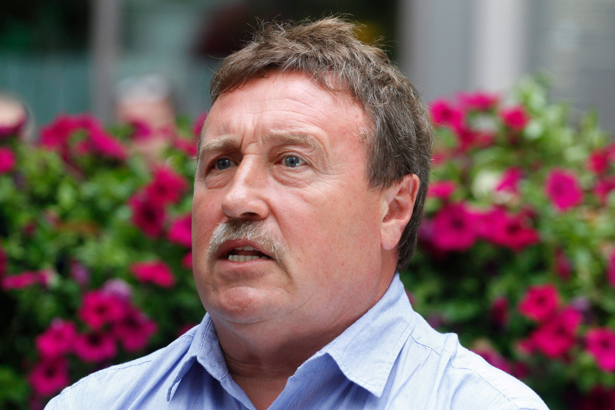 Soron kívül oltották be Gyöngyös ellenzéki polgármesterét