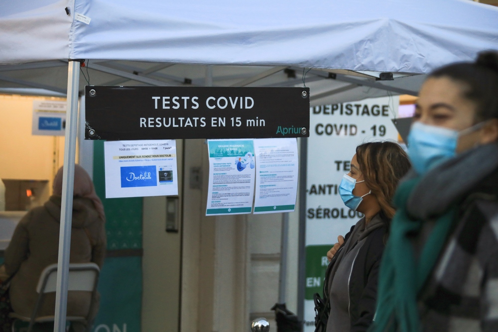 Franciaországban egy hét alatt csaknem tízmillióan tesztelték magukat