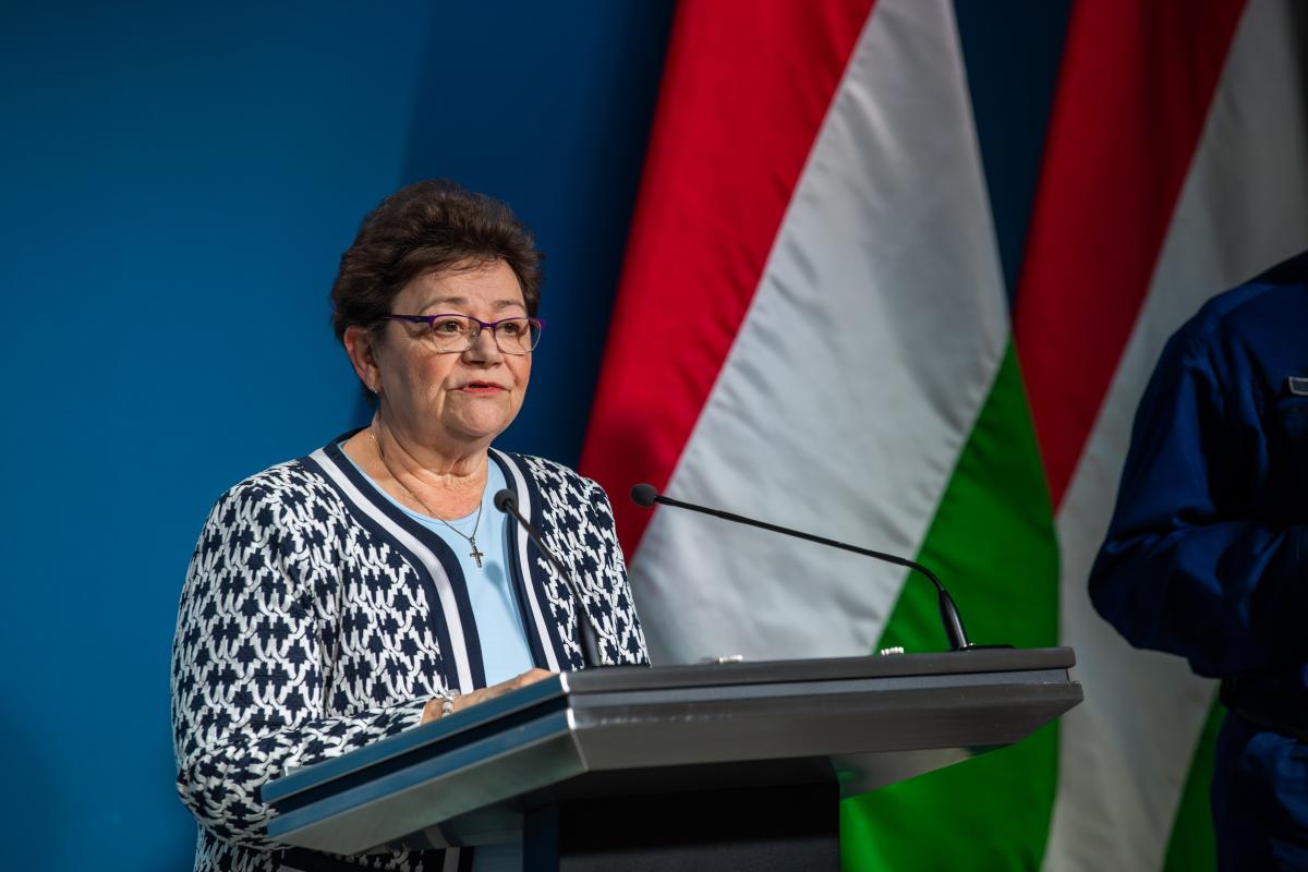 Tisztifőorvos: a Sinopharm-vakcina előnye a jelentős immunválasz