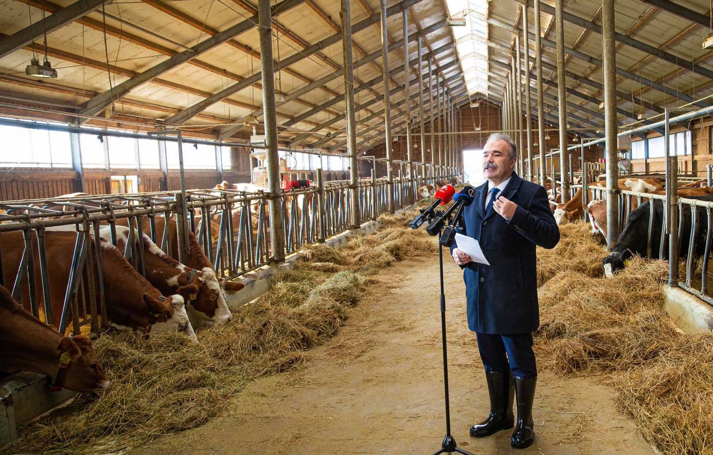 Csökkennek az őstermelők és a családi gazdaságok terhei