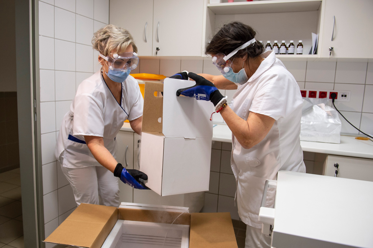 Kérdések és válaszok a koronavírus elleni vakcináról