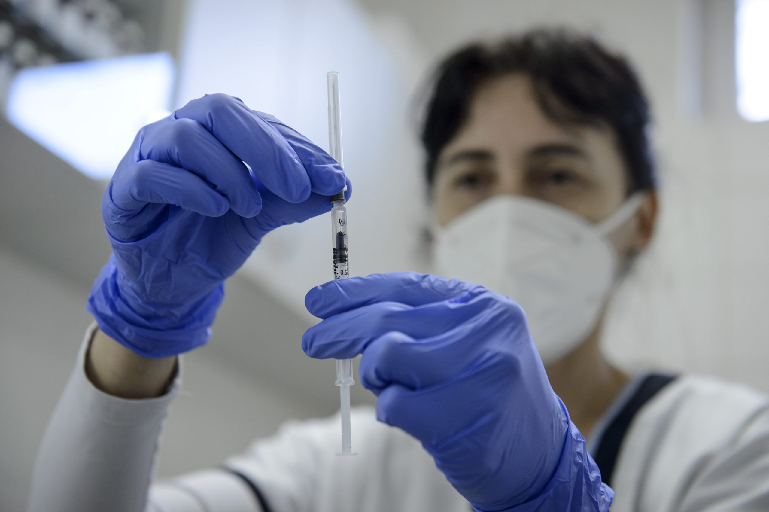 Az antitest-vizsgálatok már jelzik az oltás hatékonyságát