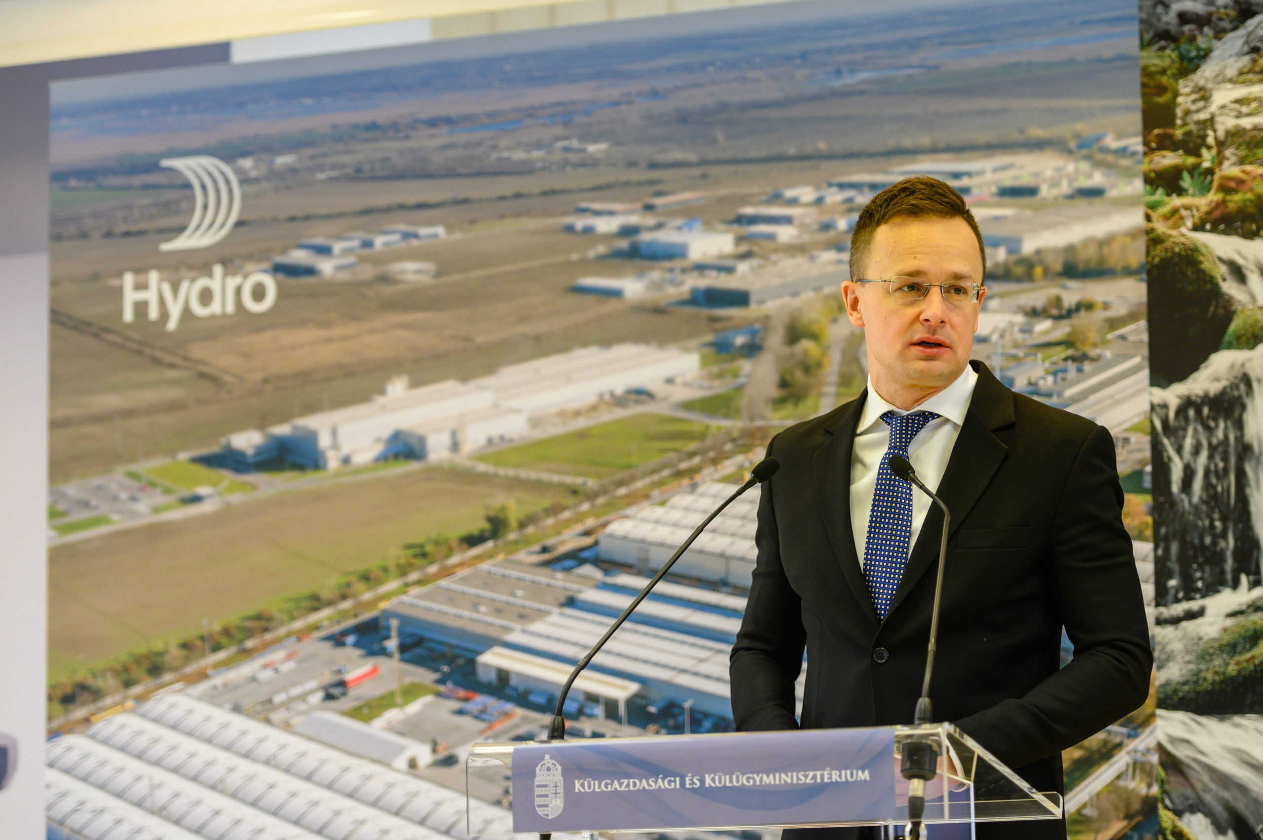 Többmilliárdos gyárfejlesztés Székesfehérváron