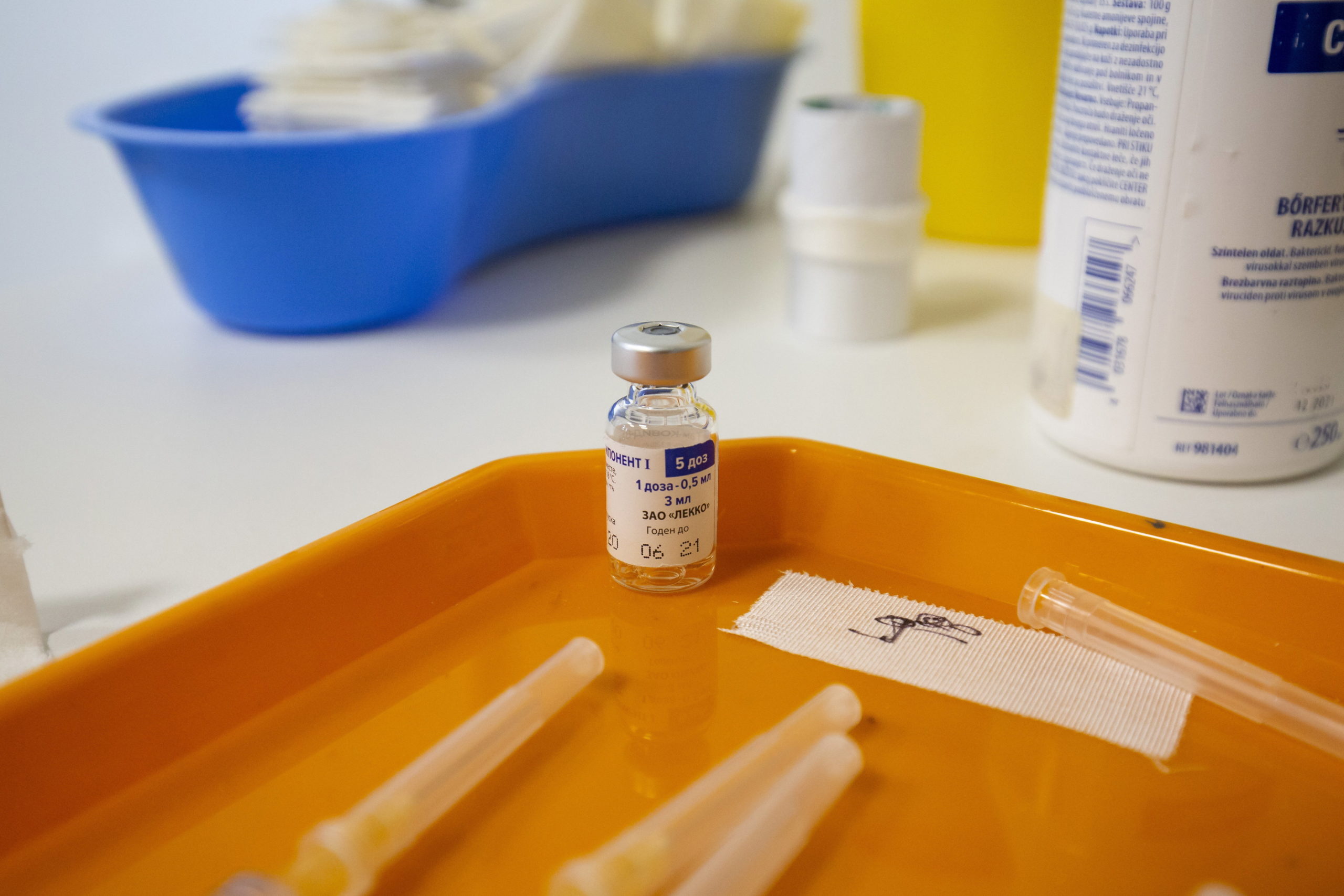 Honvédkórház: 90 százalék feletti az egészségügyi dolgozók átoltottsága