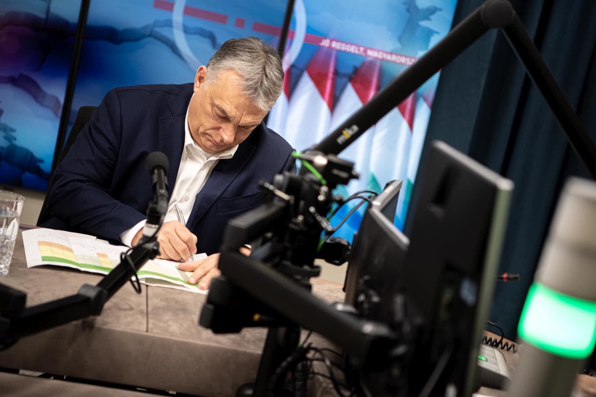 Orbán Viktor: veszélyes pillanatban vagyunk