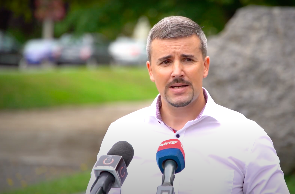 Nem először fenyegetik a balosok az újságírókat