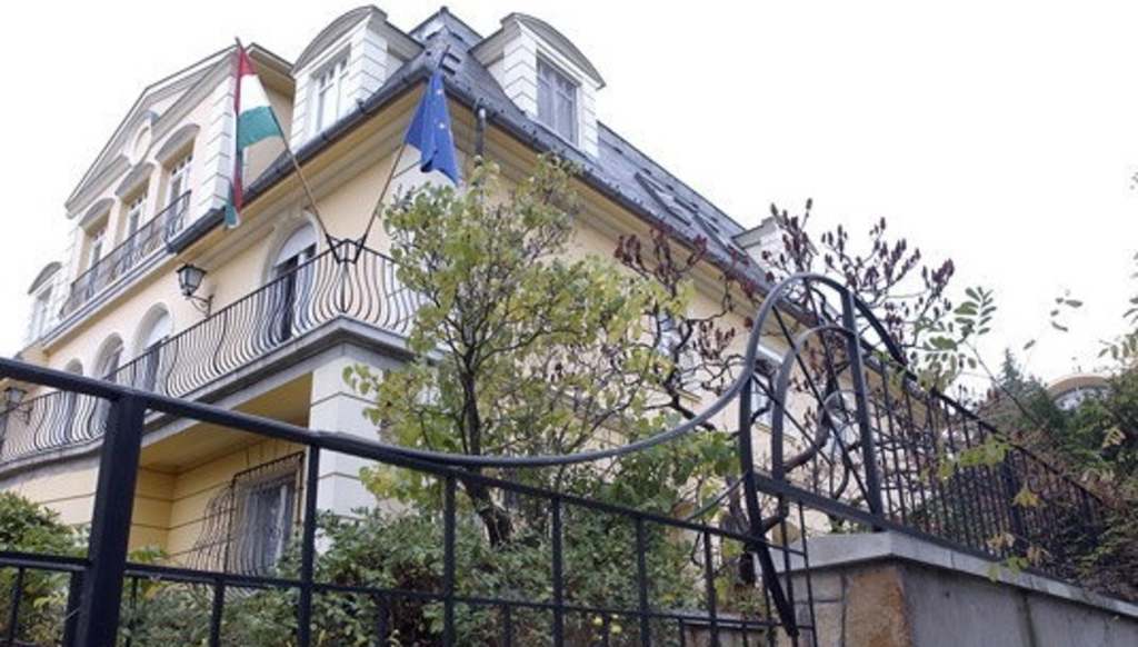 Gyurcsányék abban a villában laknak, amelyet a családjuk a megtorlásokért kapott