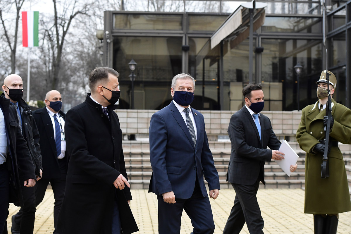 Magyar-lengyel katonai együttműködési megállapodást írtak alá Budapesten