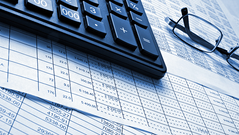 A katásoknak február 25-éig kell elküldeniük a bevételi nyilatkozatot