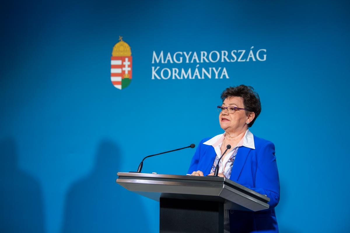 Tisztifőorvos: két új vakcinát engedélyeztek Magyarországon