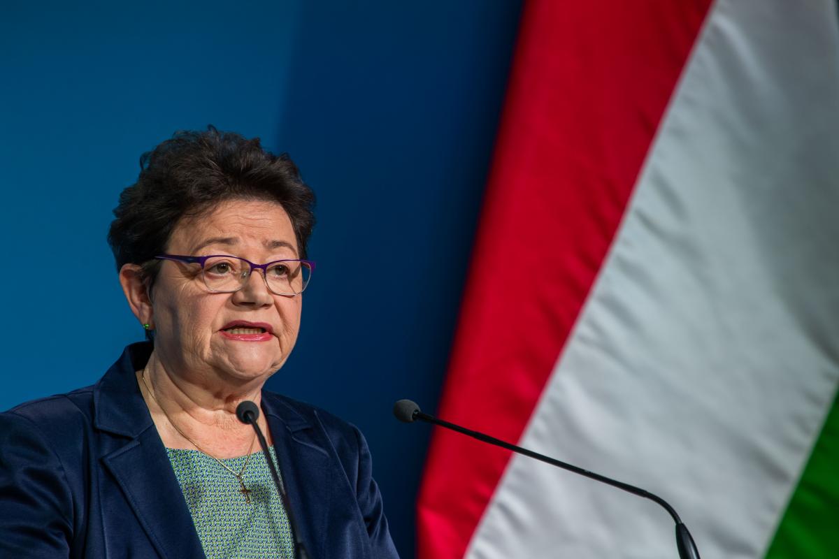 Tisztifőorvos: meghosszabbították az időpontfoglalás határidejét