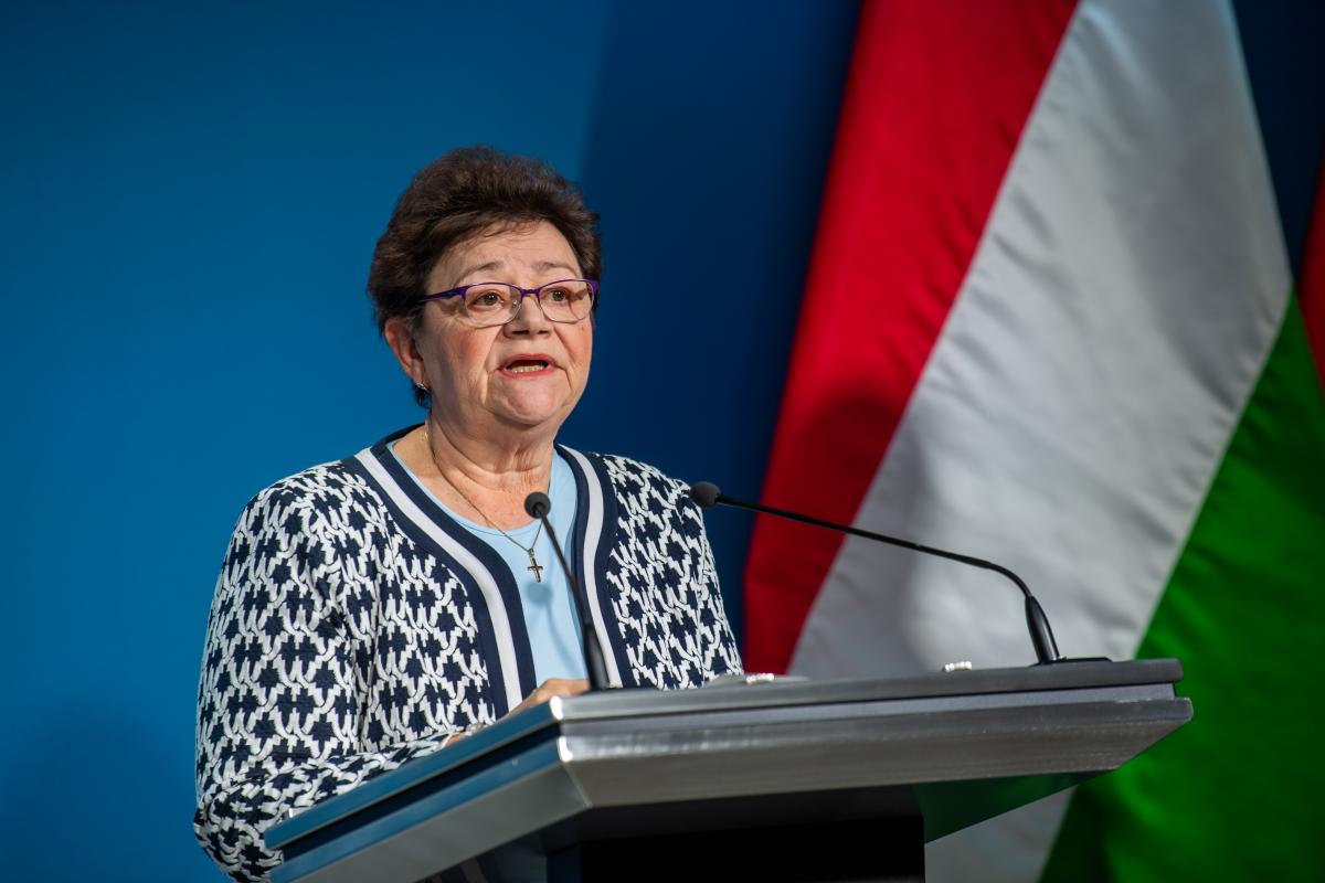 Tisztifőorvos: a járványkezelés legkritikusabb heteit éljük