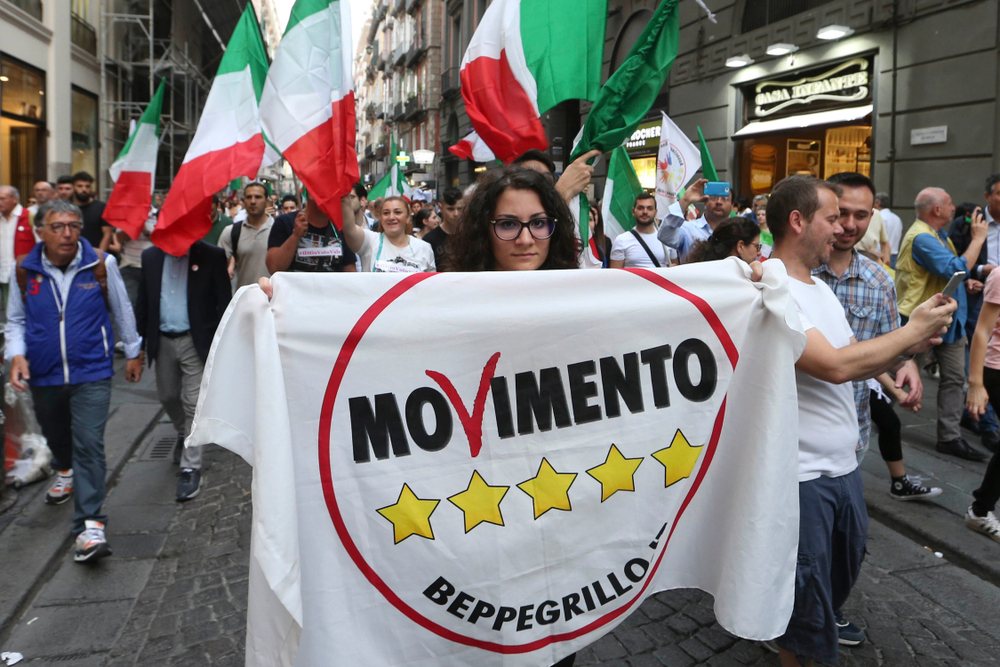 Az Öt Csillag Mozgalom kettészakadt