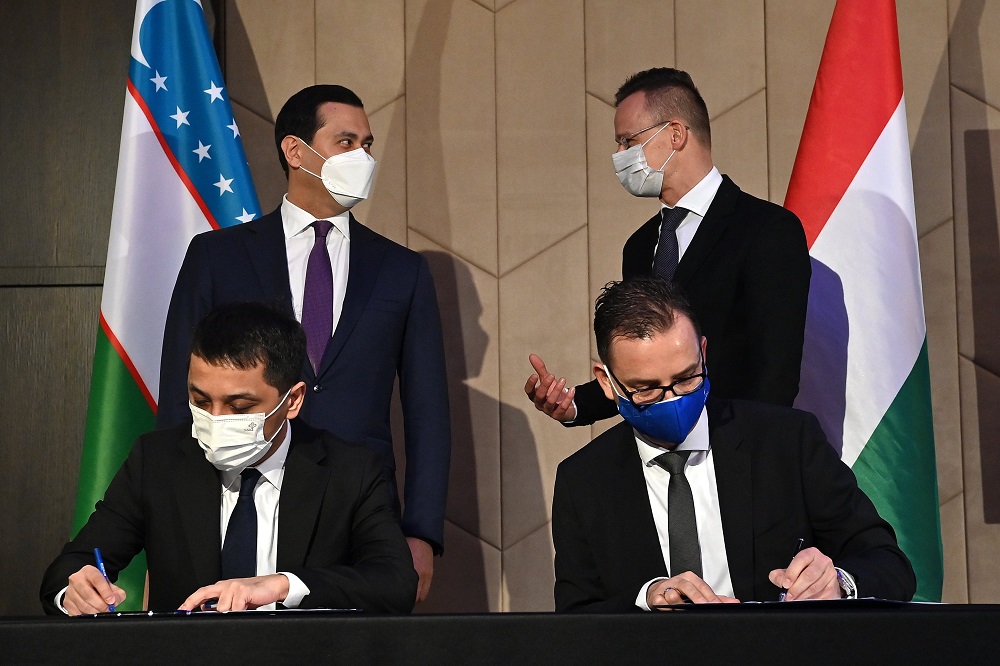 A kormány minden feltételt biztosít a magyar-üzbég gazdasági együttműködéshez