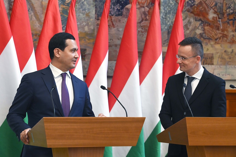 Magyarország sokat nyert az üzbég kapcsolatok megerősítésével