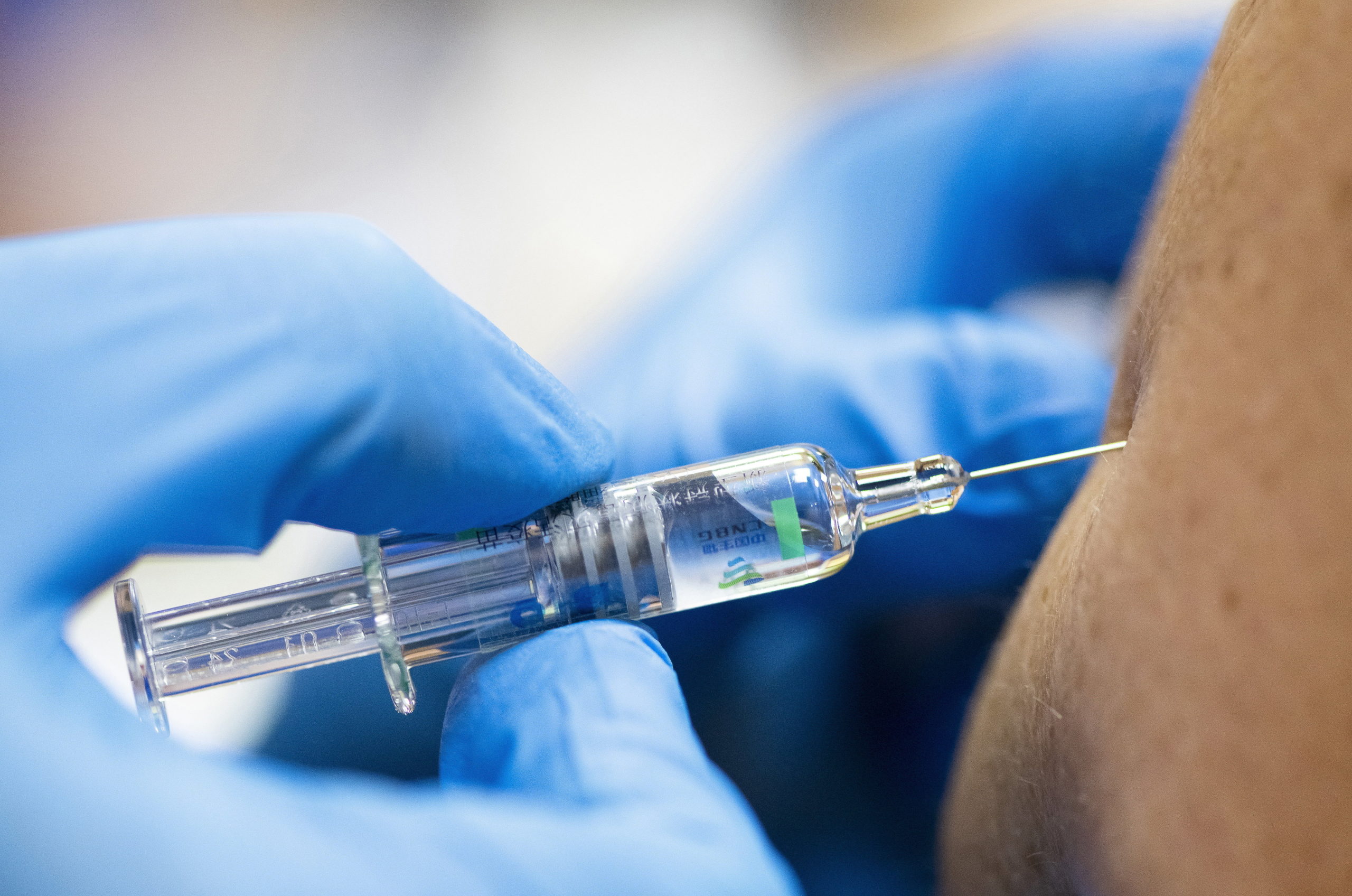 Elemző: nagy a bizalom a vakcinák iránt