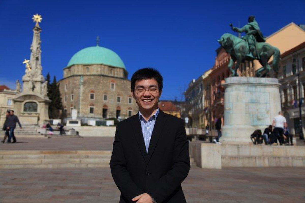 „A magyar nyelv nagyon nehéz, olyan, mint a Rubik-kocka”