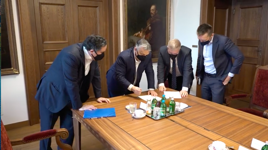 Orbán Viktor a kereskedelmi kamarával tárgyalt: itt vannak a részletek