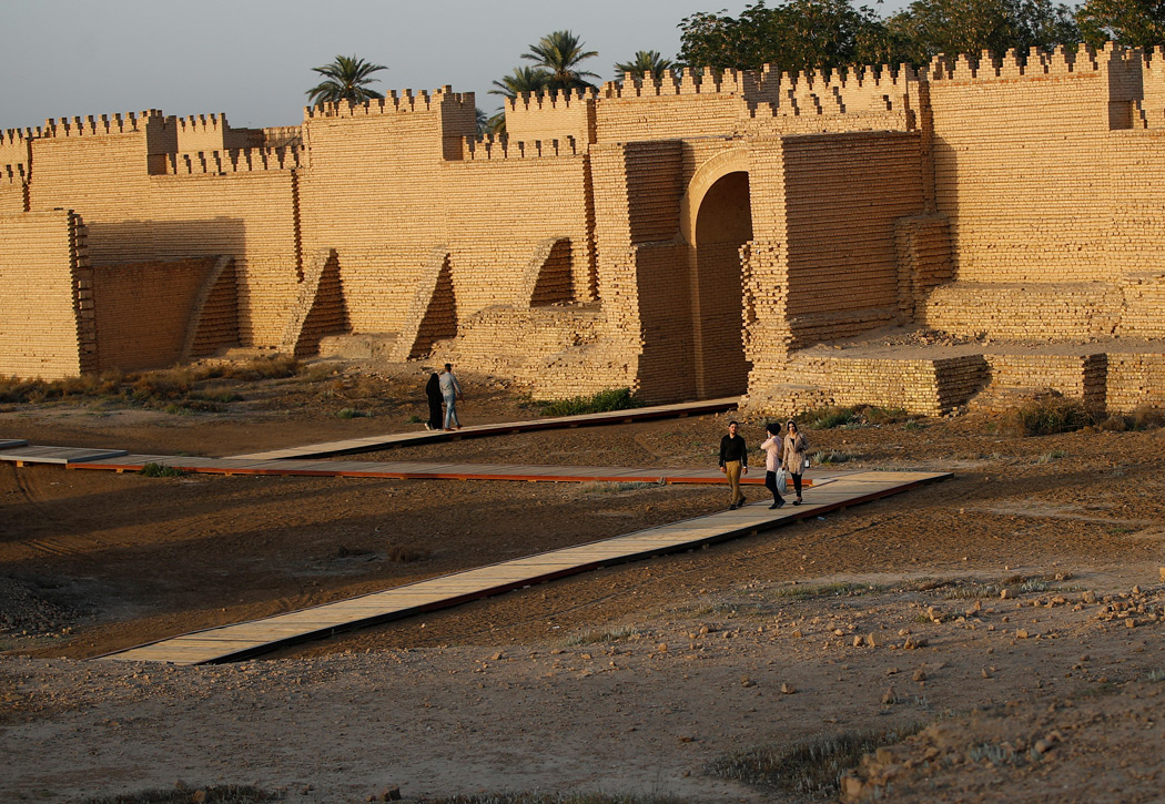 Újranyitották Babilont