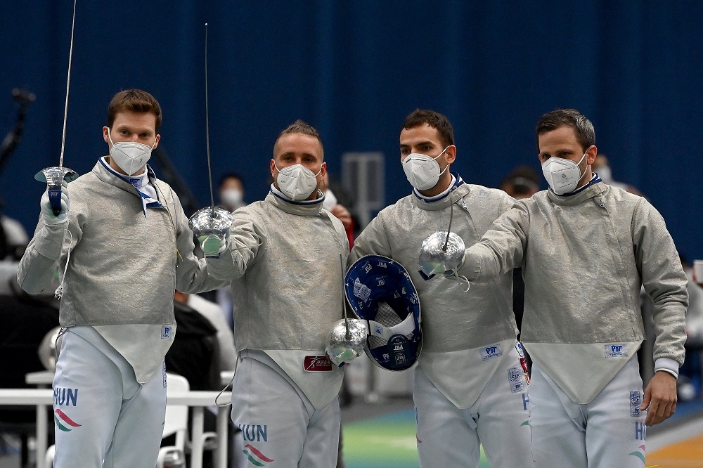 Bronzérmesek Szilágyi Áronék