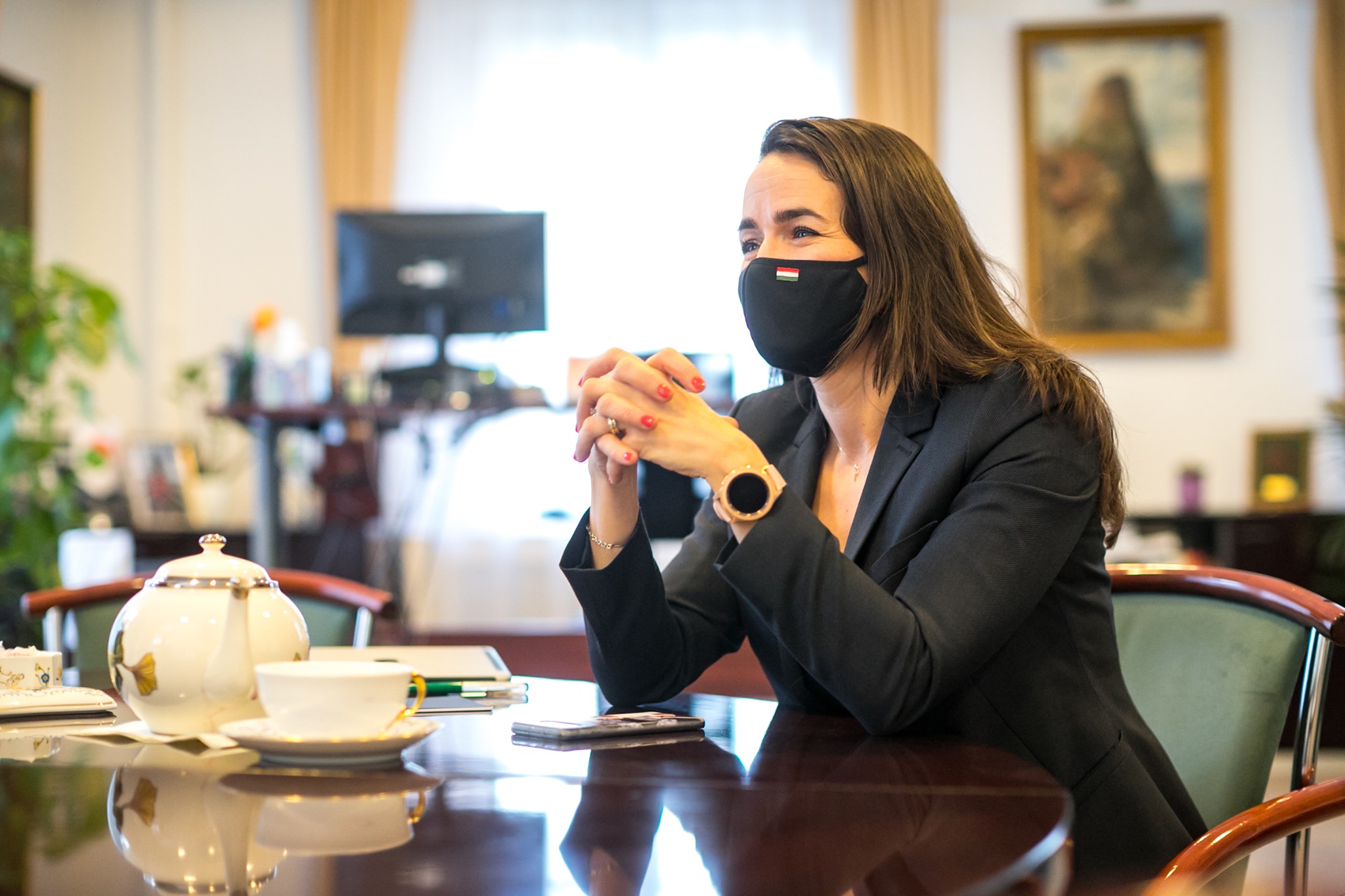 Novák Katalin arra kéri a várandósokat, hogy regisztráljanak az oltásra