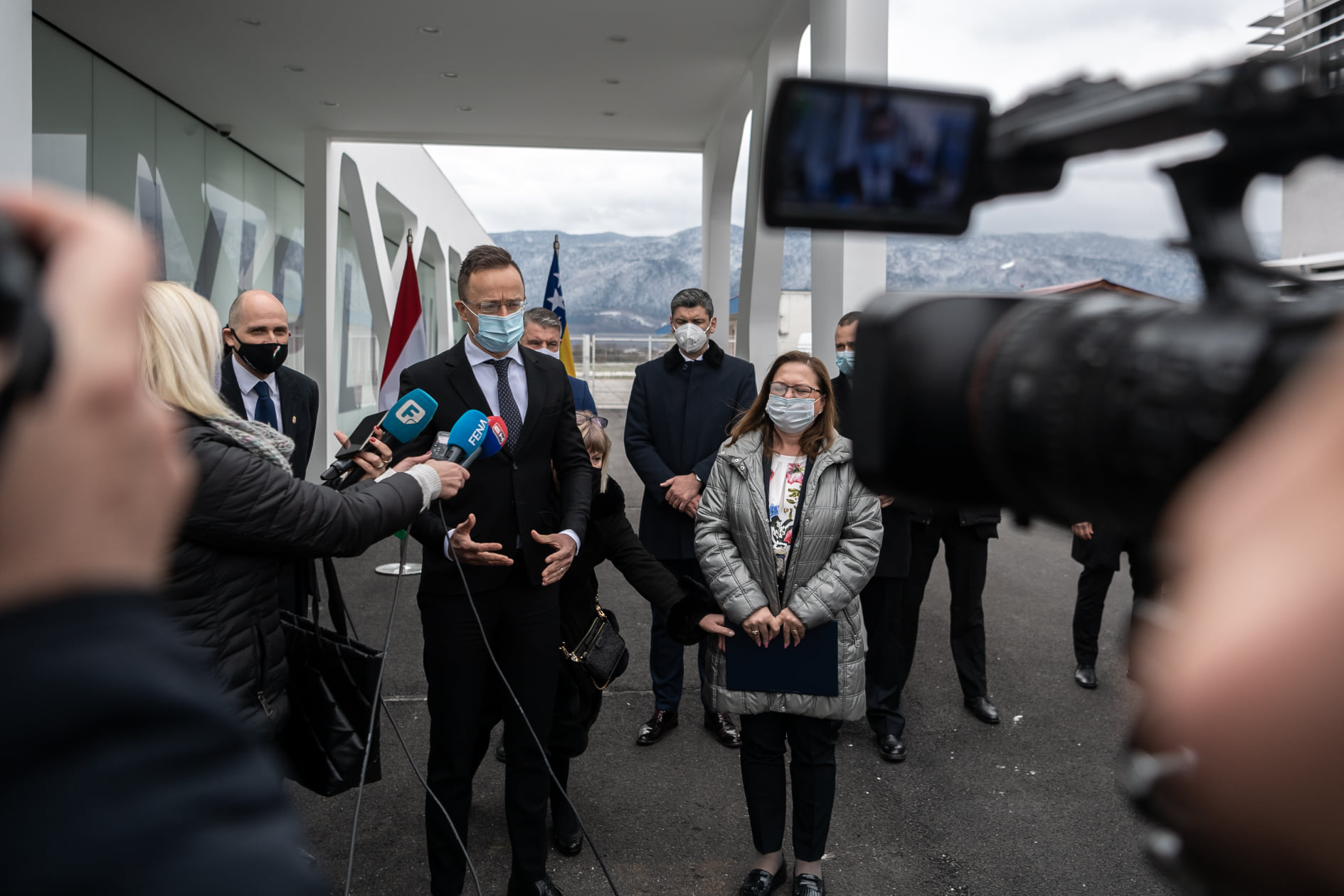Szijjártó Péter: a Nyugat-Balkán kettős nyomás alatt áll